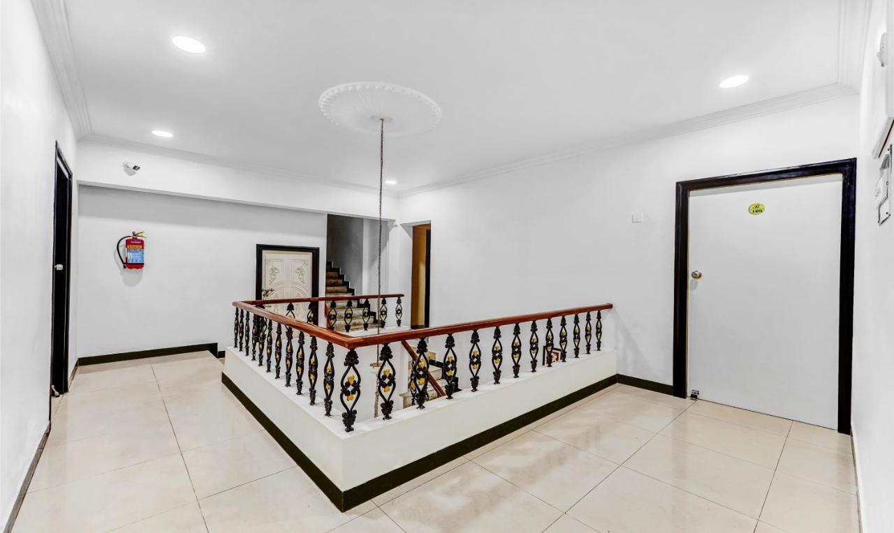 Hotel Treebo B Coral, 2 Km From Promenade Beach Pondicherry Esterno foto